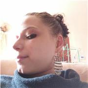 Ragazza di 27 anni. Diplomata come operatrice aziendale attualmente sego un corso formativo come assistente all'infanzia. Offro lezioni di matematica, italiano, storia, geografia, tecnica, tedesco